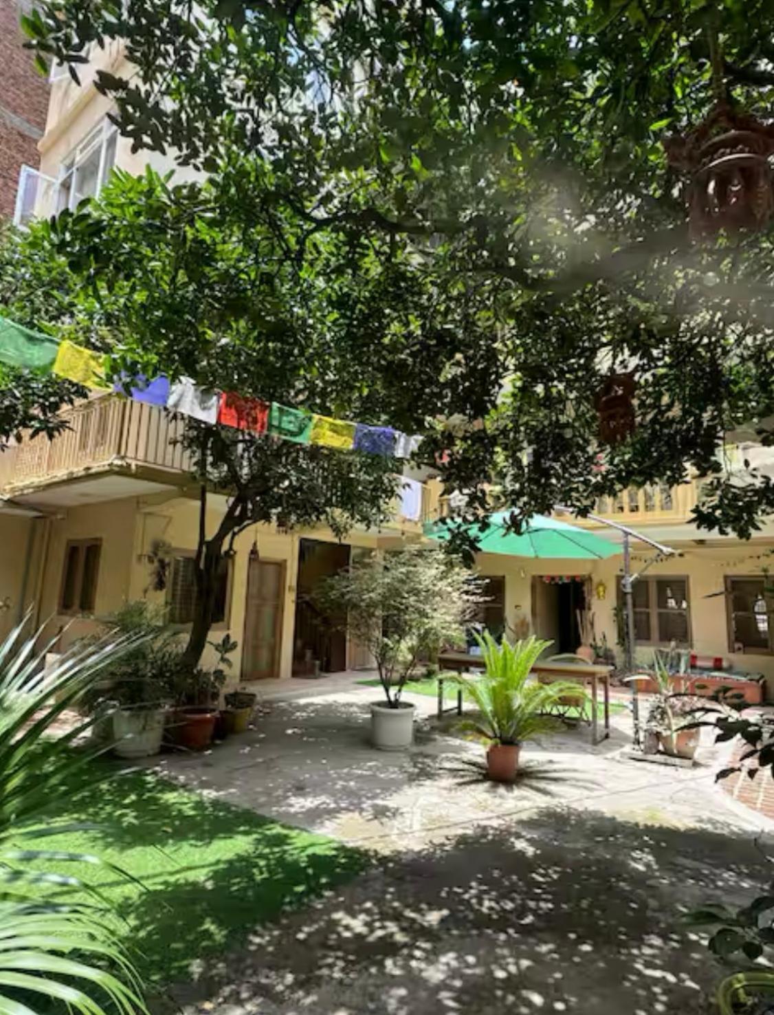 Apartamento The Melo Pomelo Courtyard. Katmandú Exterior foto