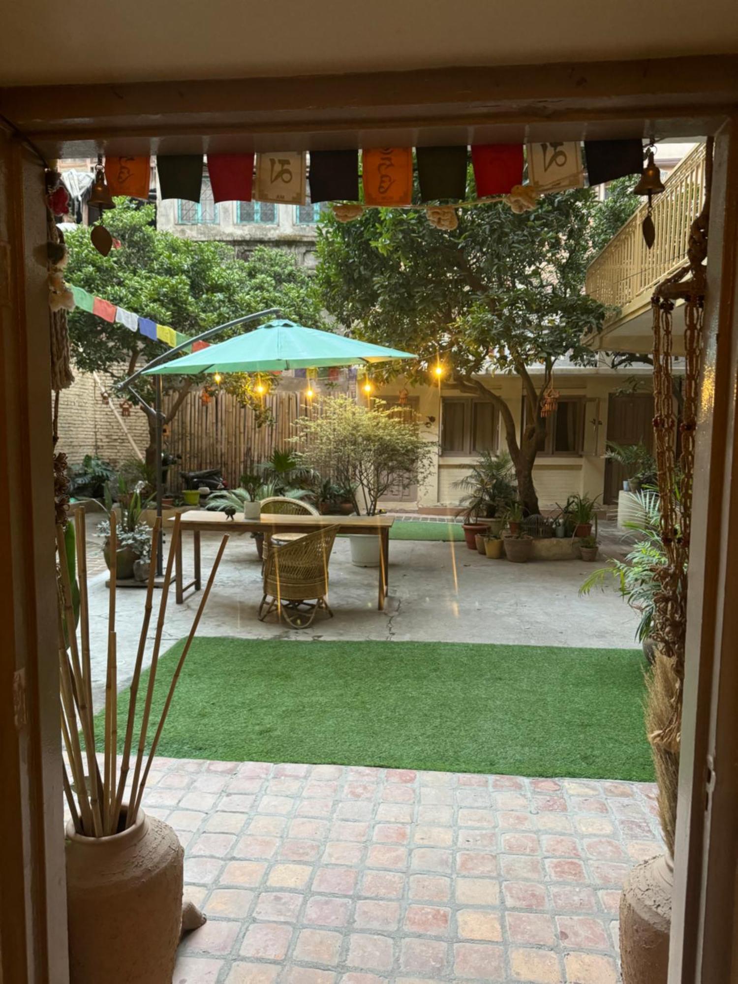Apartamento The Melo Pomelo Courtyard. Katmandú Exterior foto